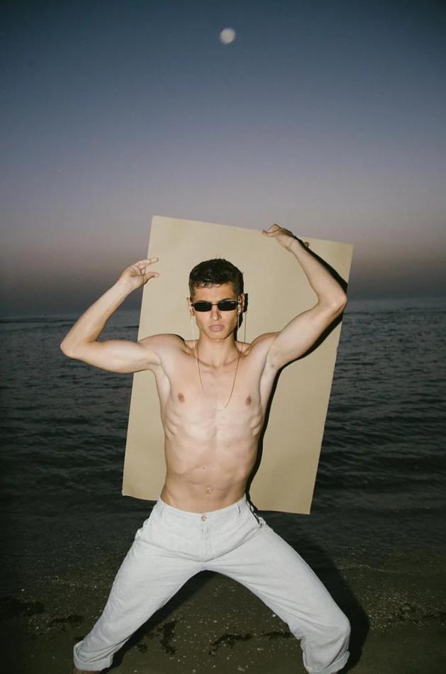 David Selihove - fashion model portfolio photo 24