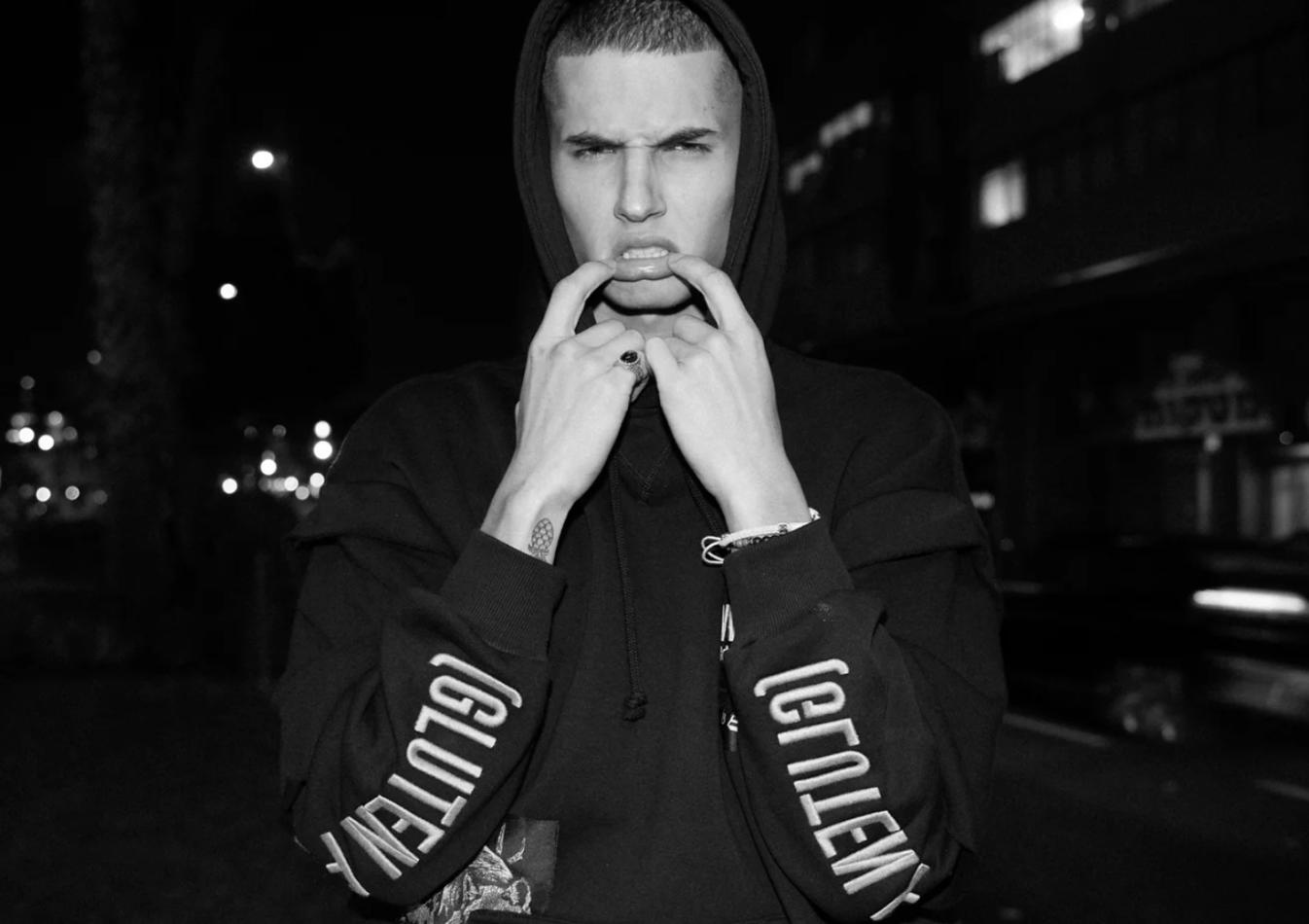 David Selihove - fashion model portfolio photo 25
