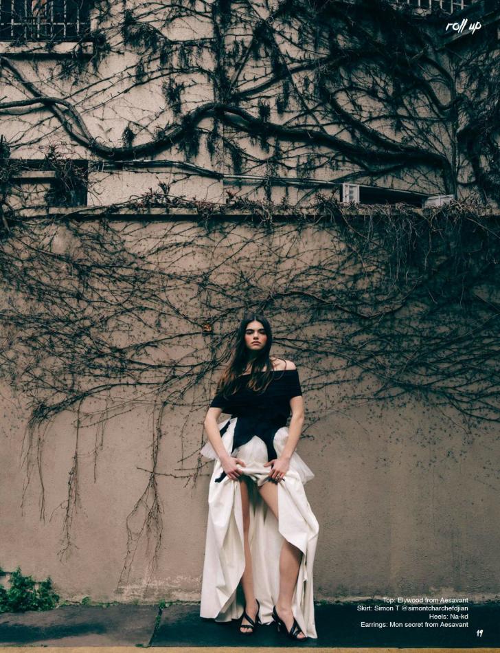 Cloe Chambon - fashion model portfolio photo 12