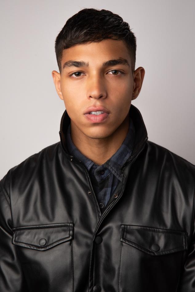 Gabriel Alencar - fashion model portfolio photo 14
