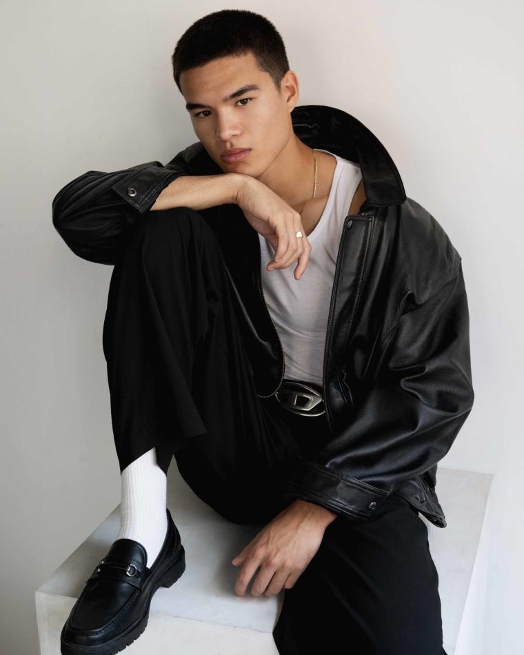 Isaac Frimston - fashion model portfolio photo 11