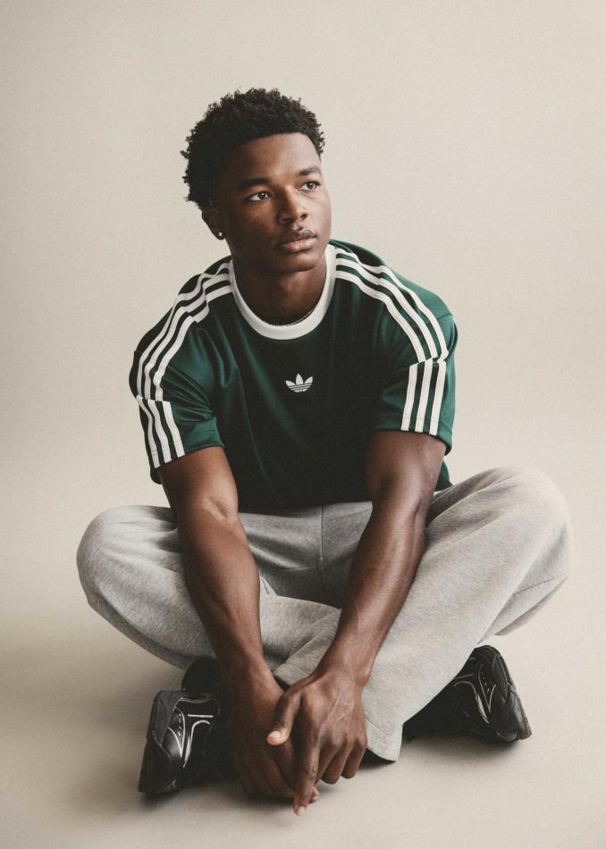Demetrius Wells - fashion model portfolio photo 4