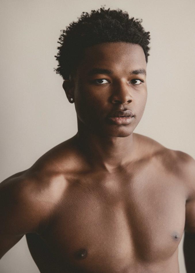 Demetrius Wells - fashion model portfolio photo 6