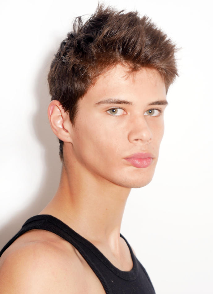 Gordon Dillhunt - fashion model portfolio photo 12