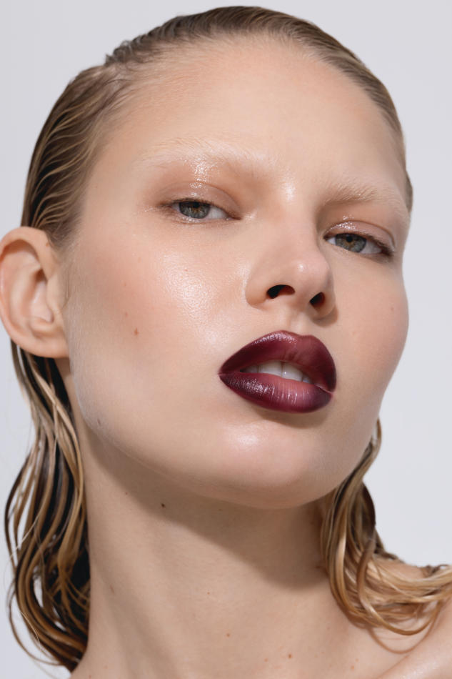 Nika Khromova - fashion model portfolio photo 20