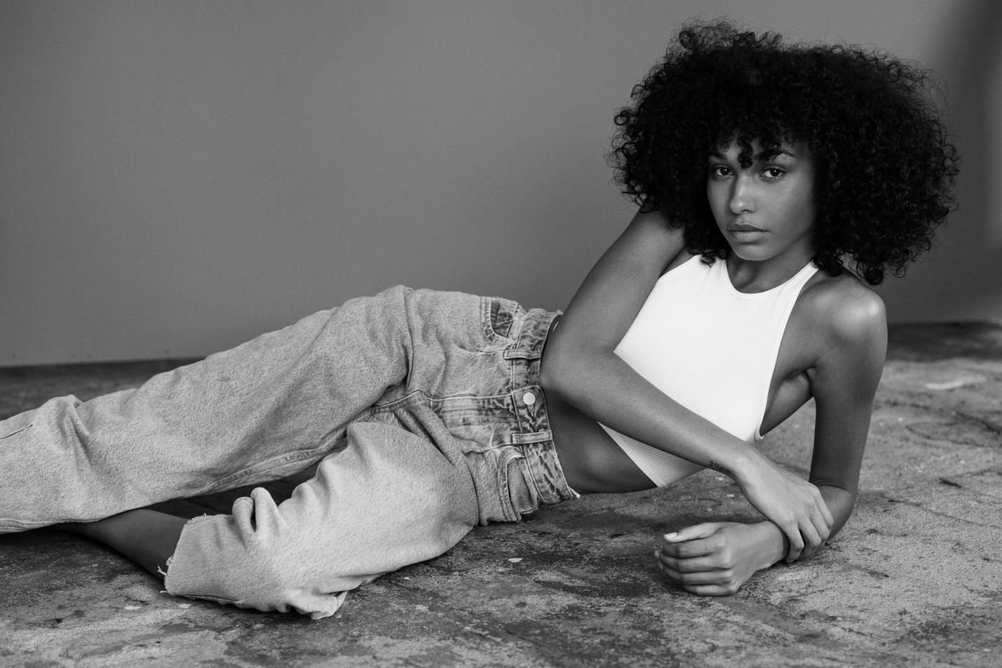 Sumer Rayne - fashion model portfolio photo 5