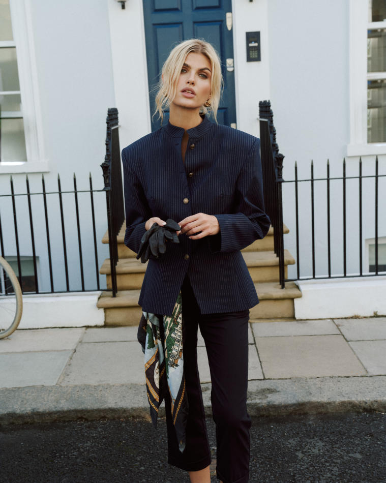 Louise Mikkelsen - fashion model portfolio photo 24