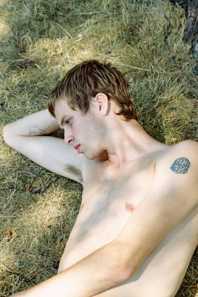 Yannick Booth - fashion model portfolio photo 14