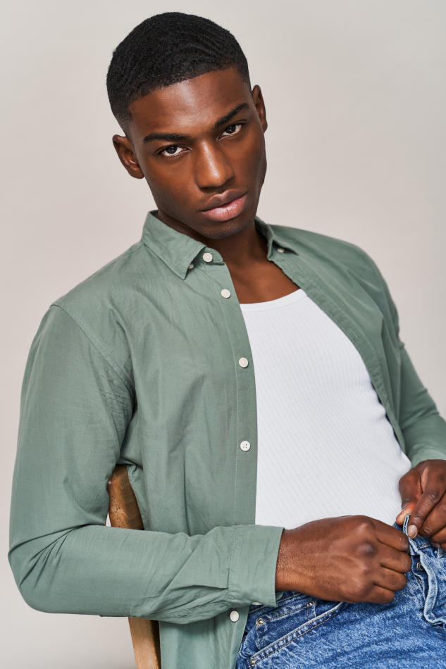 Ayo Awonaiya - fashion model portfolio photo 7