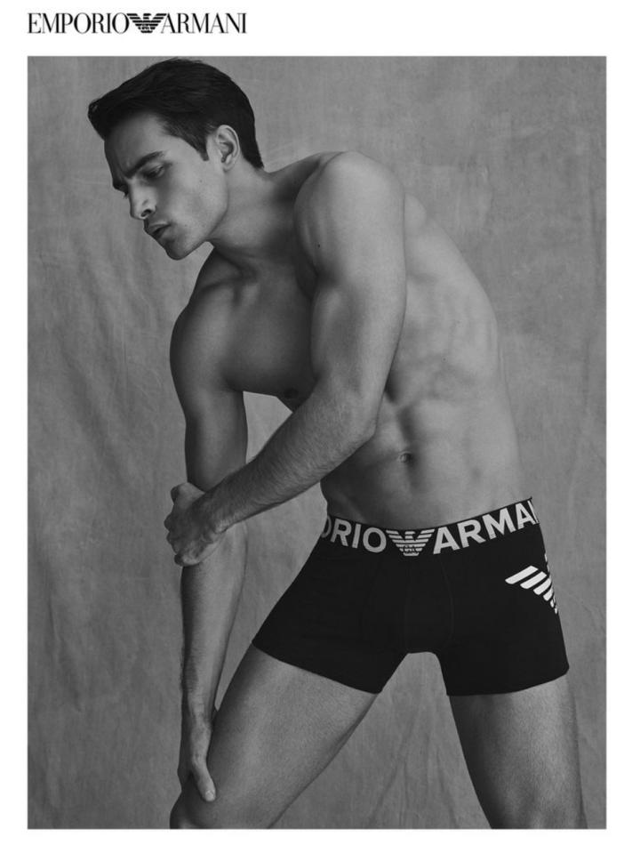 Aleksandar Rusić - fashion model portfolio photo 2