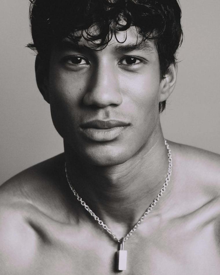 Christian Bordin - fashion model portfolio photo 20