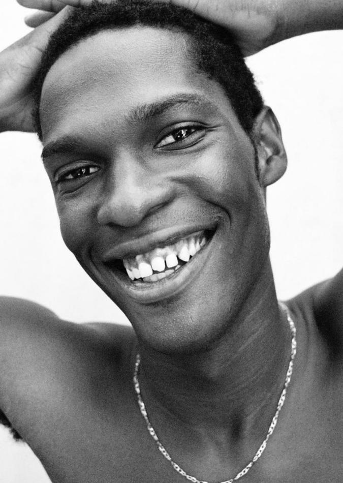 Yvens Mendes - fashion model portfolio photo 23