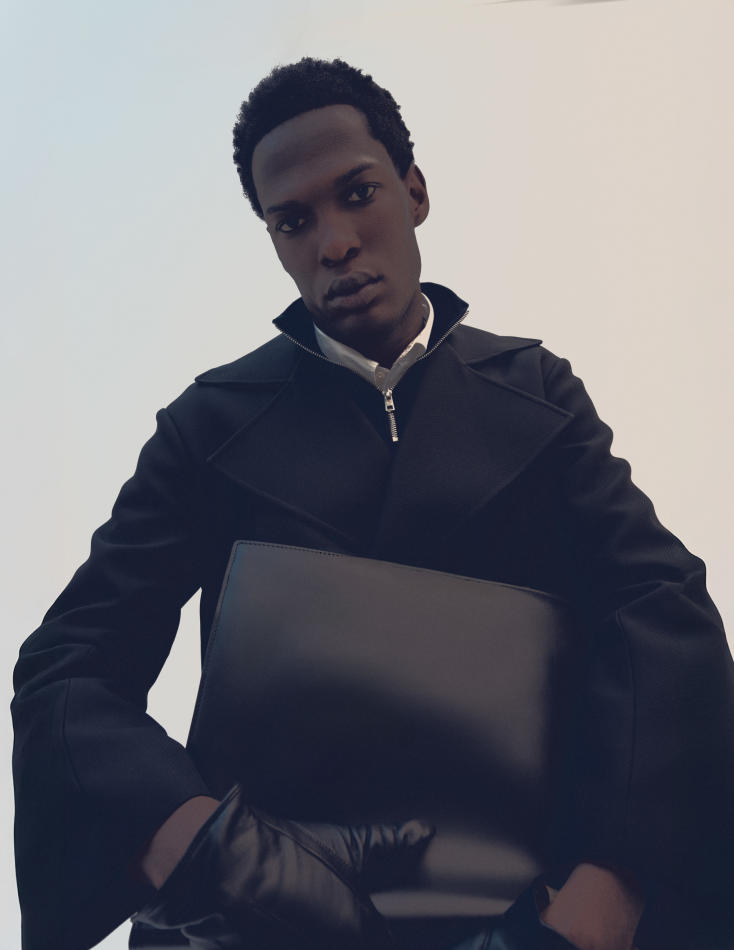 Yvens Mendes - fashion model portfolio photo 8