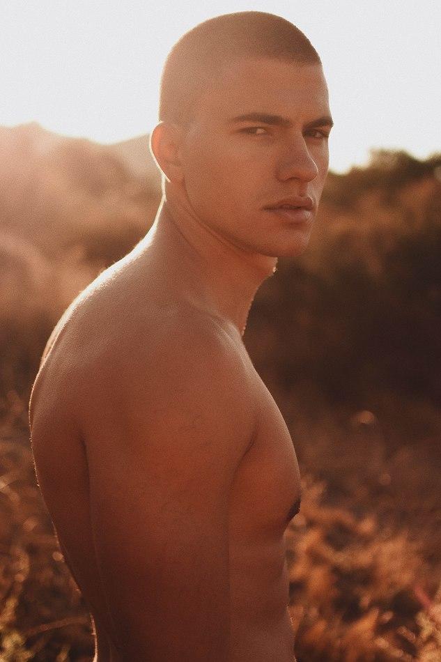 Krys Tsankov - fashion model portfolio photo 18