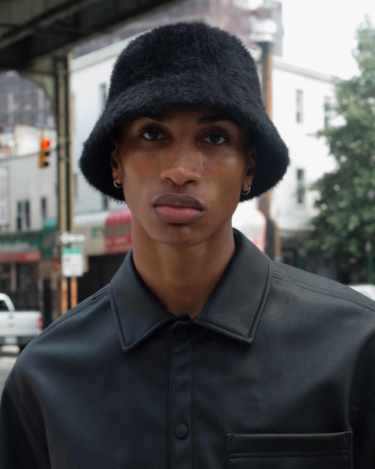 Toyce Allan - fashion model portfolio photo 9