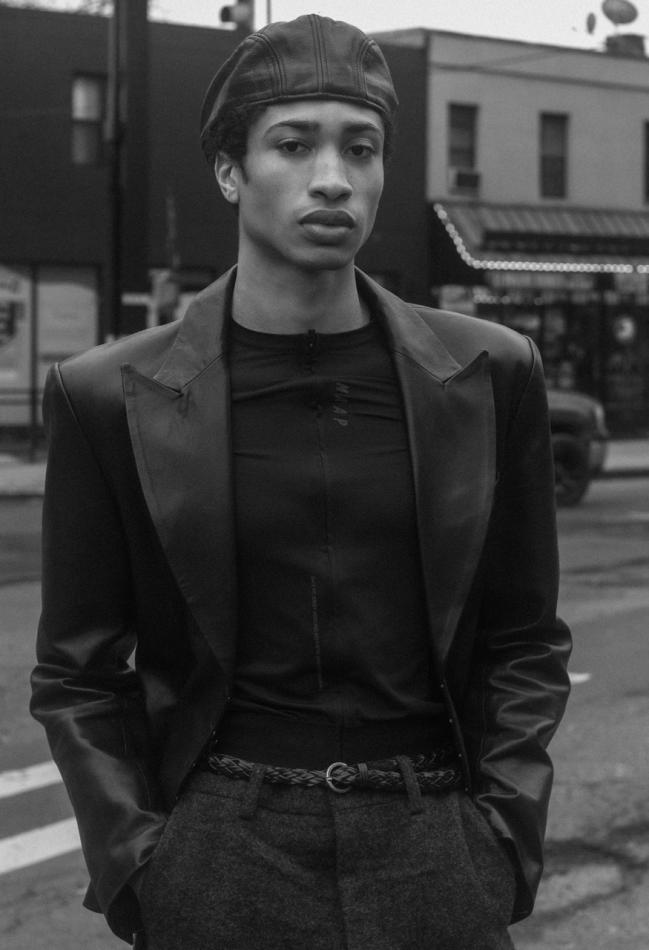 Toyce Allan - fashion model portfolio photo 1