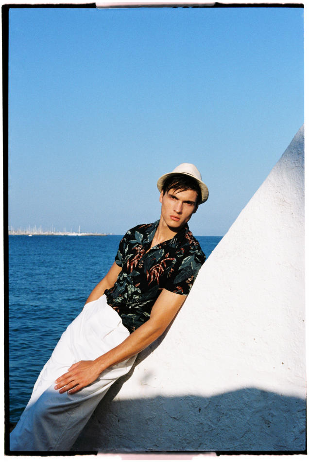 Nehuen Dowbnac - fashion model portfolio photo 22