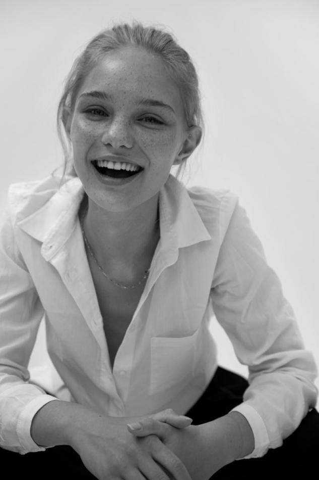 Sofija Dordevic - fashion model portfolio photo 20