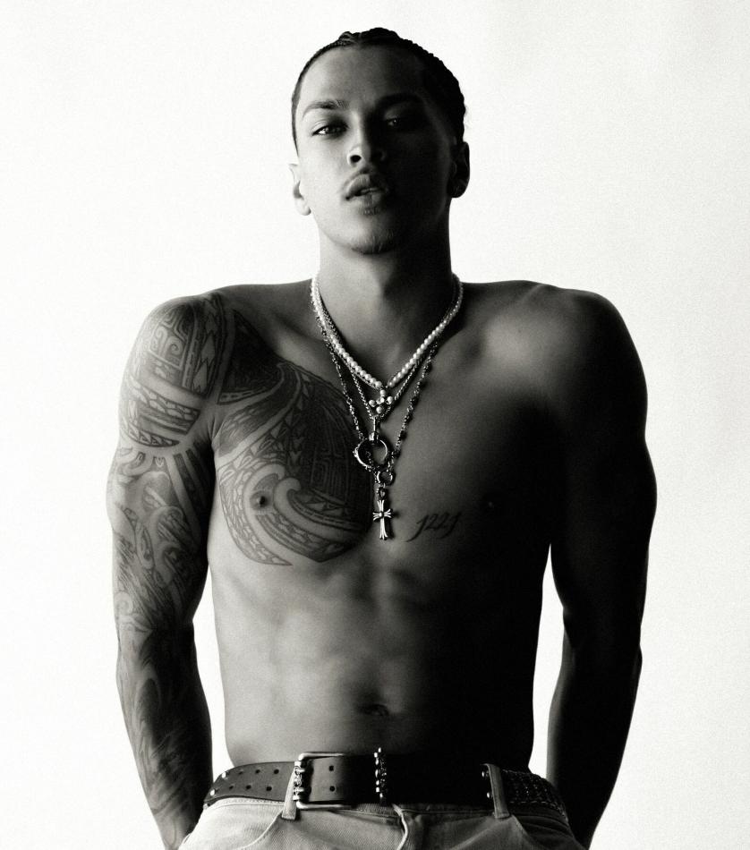 Dylan James Anderson - fashion model portfolio photo 2
