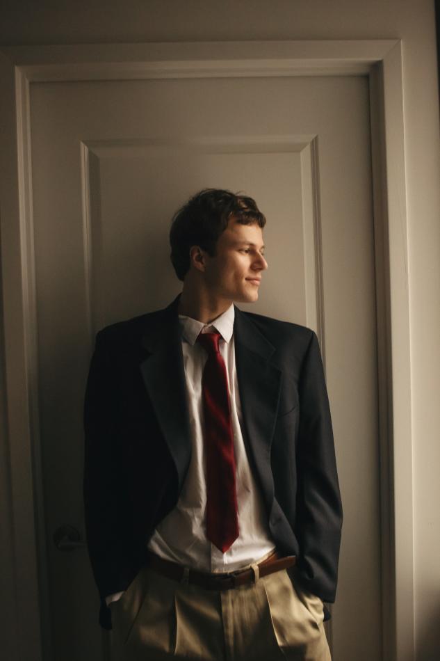 Paxton Lyman - fashion model portfolio photo 7