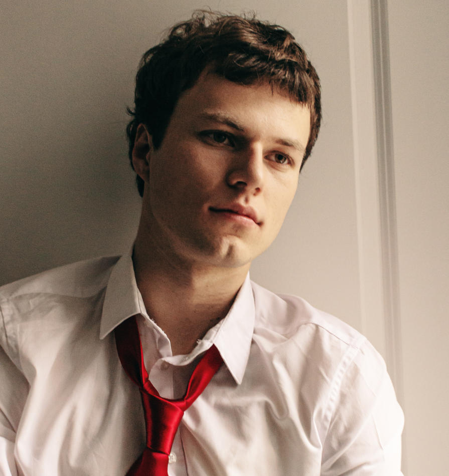 Paxton Lyman - fashion model portfolio photo 1
