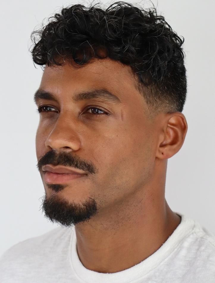 Jarred Evans - fashion model portfolio photo 5