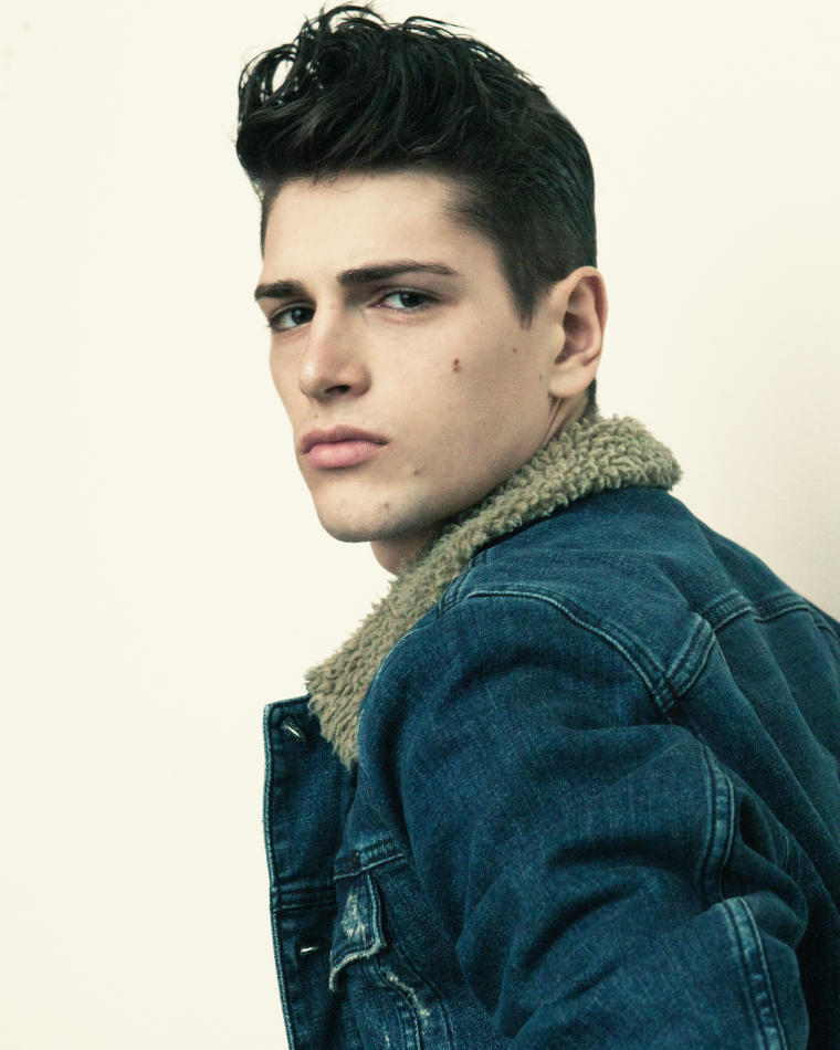Pietro Battarra - fashion model portfolio photo 51