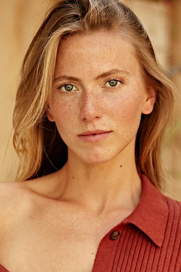 Silja Danielsen - fashion model portfolio photo 1
