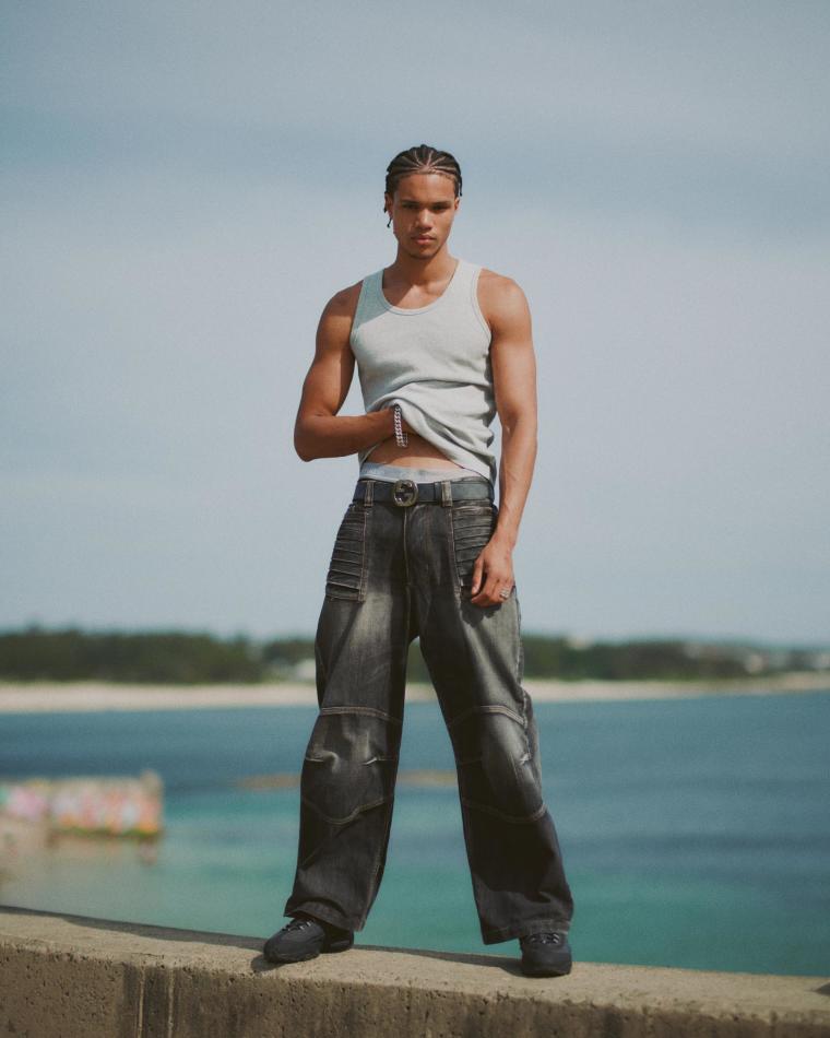 Reece Myles - fashion model portfolio photo 17