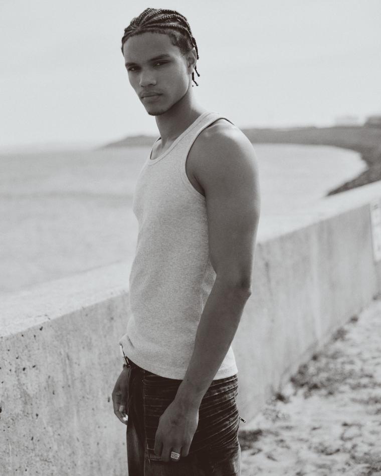 Reece Myles - fashion model portfolio photo 19