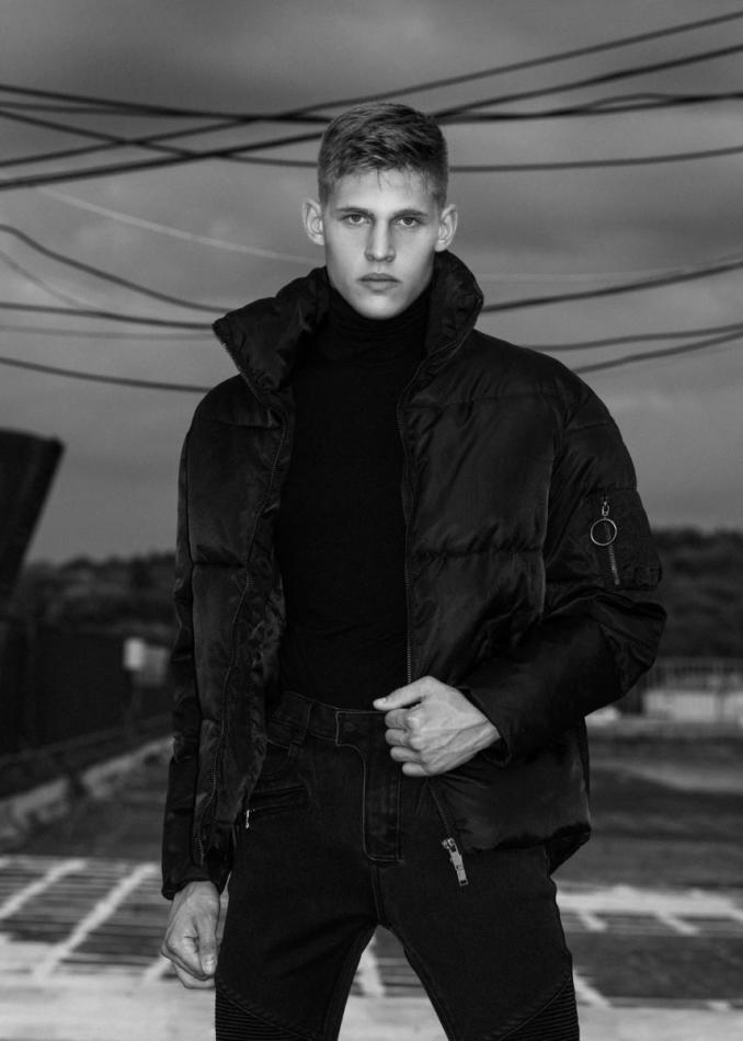 Marko Matovic - fashion model portfolio photo 31