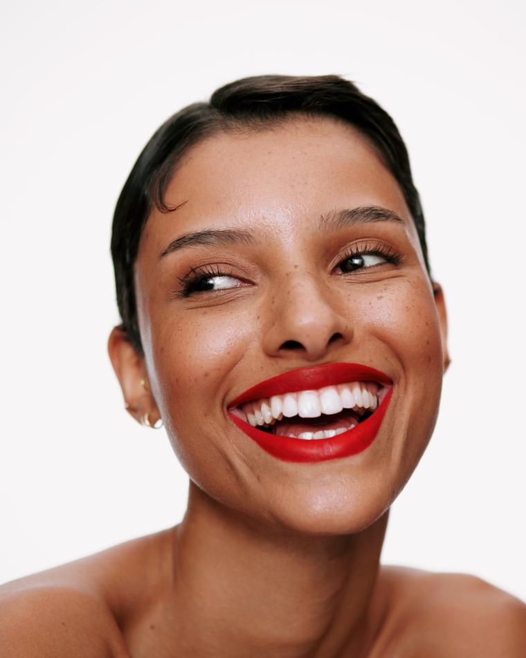 Serena Marques - fashion model portfolio photo 21
