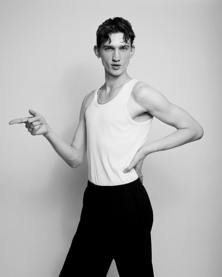 Eugen Ivanov - fashion model portfolio photo 8