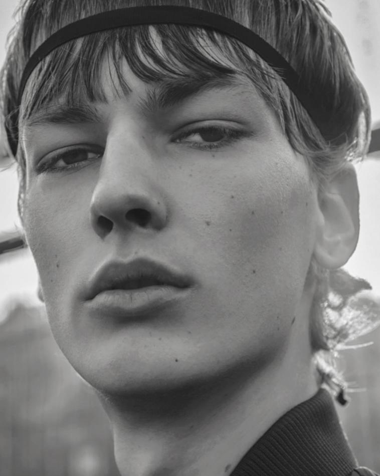 Honza Stiborek - fashion model portfolio photo 12