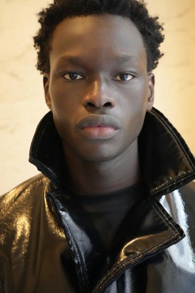 Samba Sall - fashion model portfolio photo 6