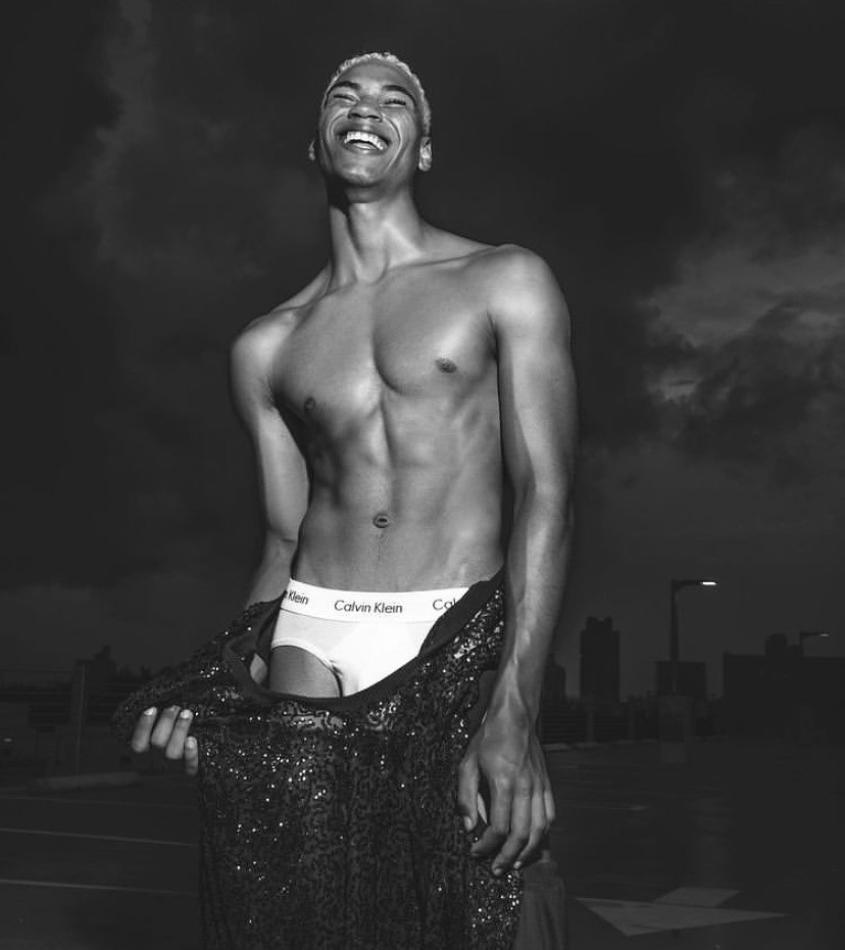 Darien Mann - fashion model portfolio photo 17