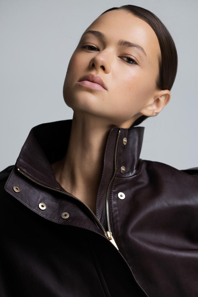 Didi Sviridova - fashion model portfolio photo 19