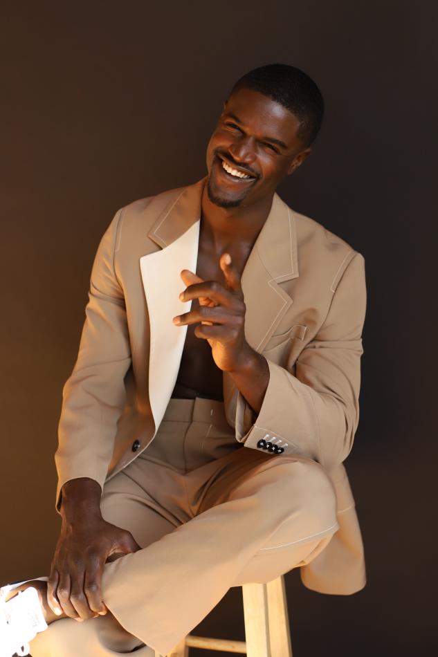 Minkah Davidson - fashion model portfolio photo 7