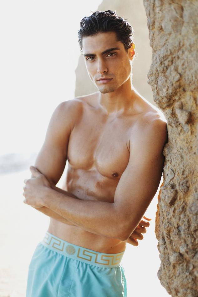 Josh Sorrentino - fashion model portfolio photo 18