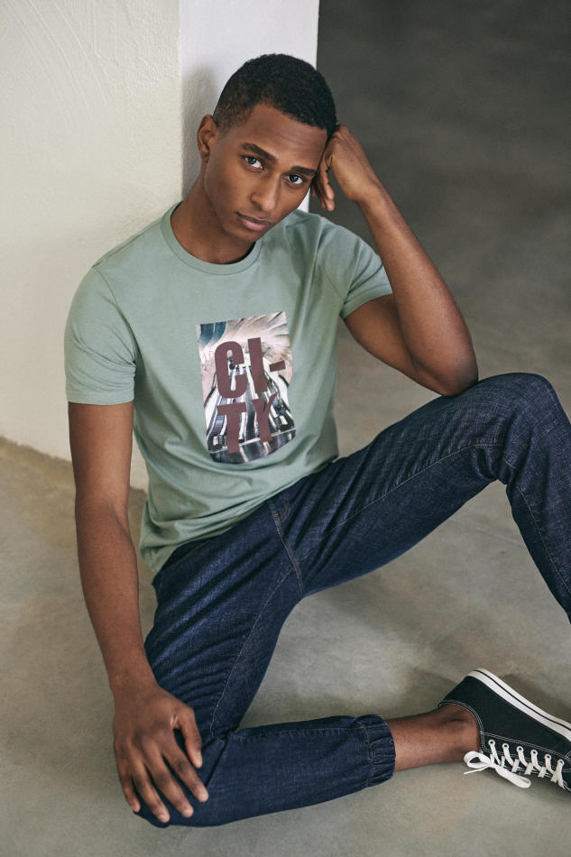 Elisio Baessa - fashion model portfolio photo 29