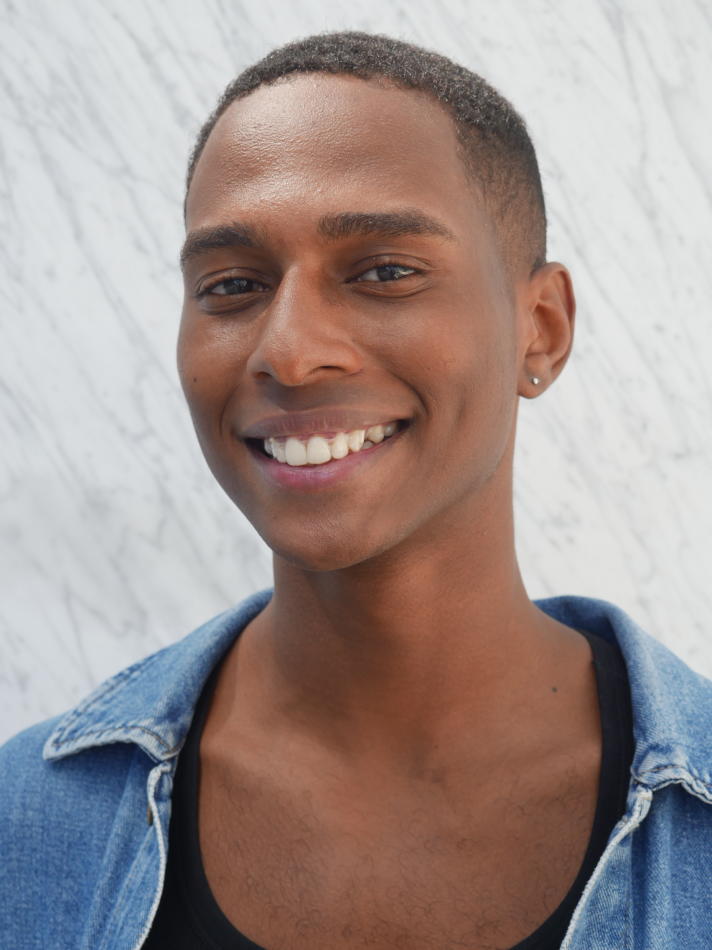 Elisio Baessa - fashion model portfolio photo 33