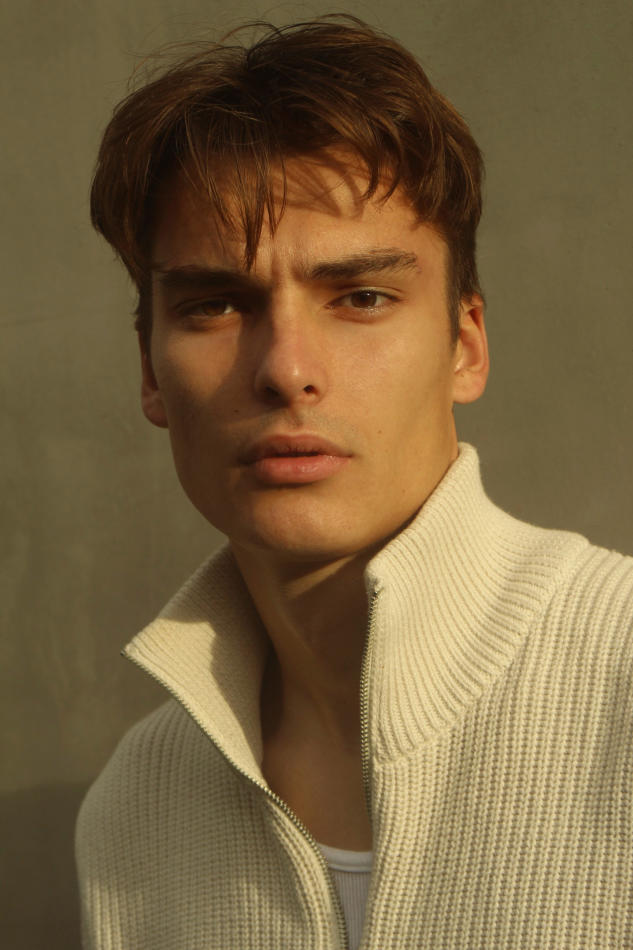 Giani Mascarel - fashion model portfolio photo 14