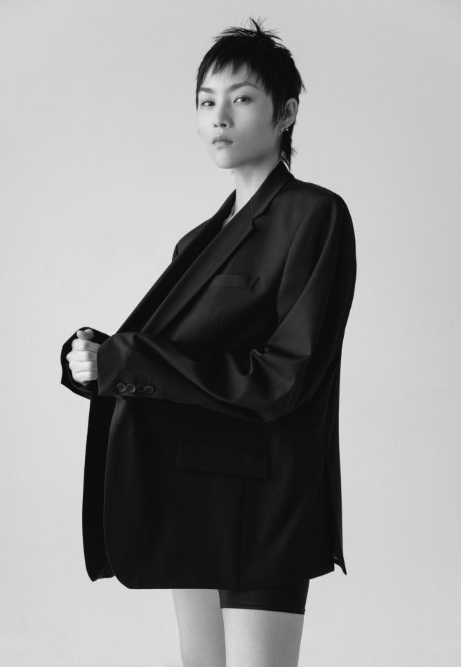 Wawa Y - fashion model portfolio photo 17