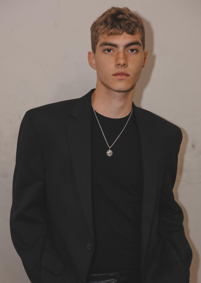 Lucas Tarrago - fashion model portfolio photo 13