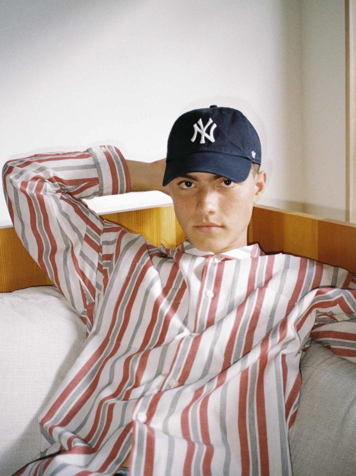 Lucas Tarrago - fashion model portfolio photo 12