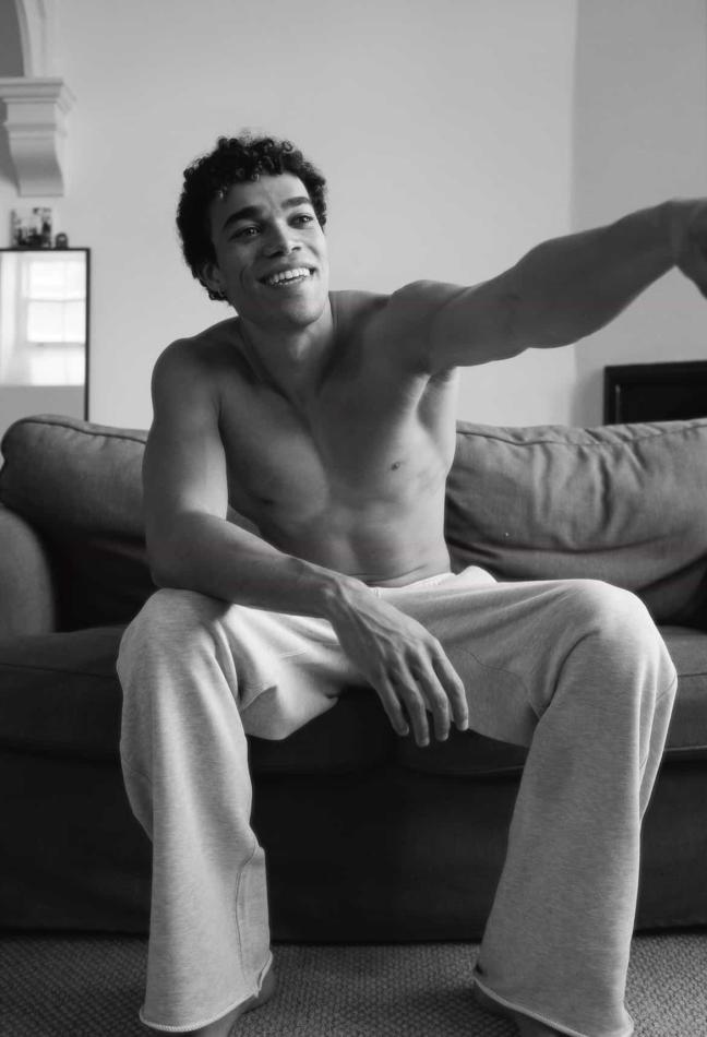 Sonny Bennett-Steele - fashion model portfolio photo 5