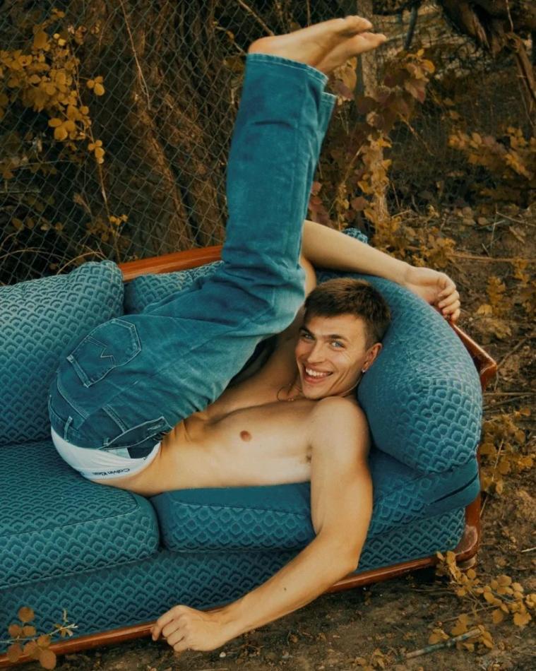 Panos Athanasiou - fashion model portfolio photo 25