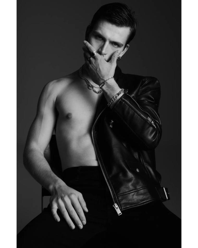 Panos Athanasiou - fashion model portfolio photo 16