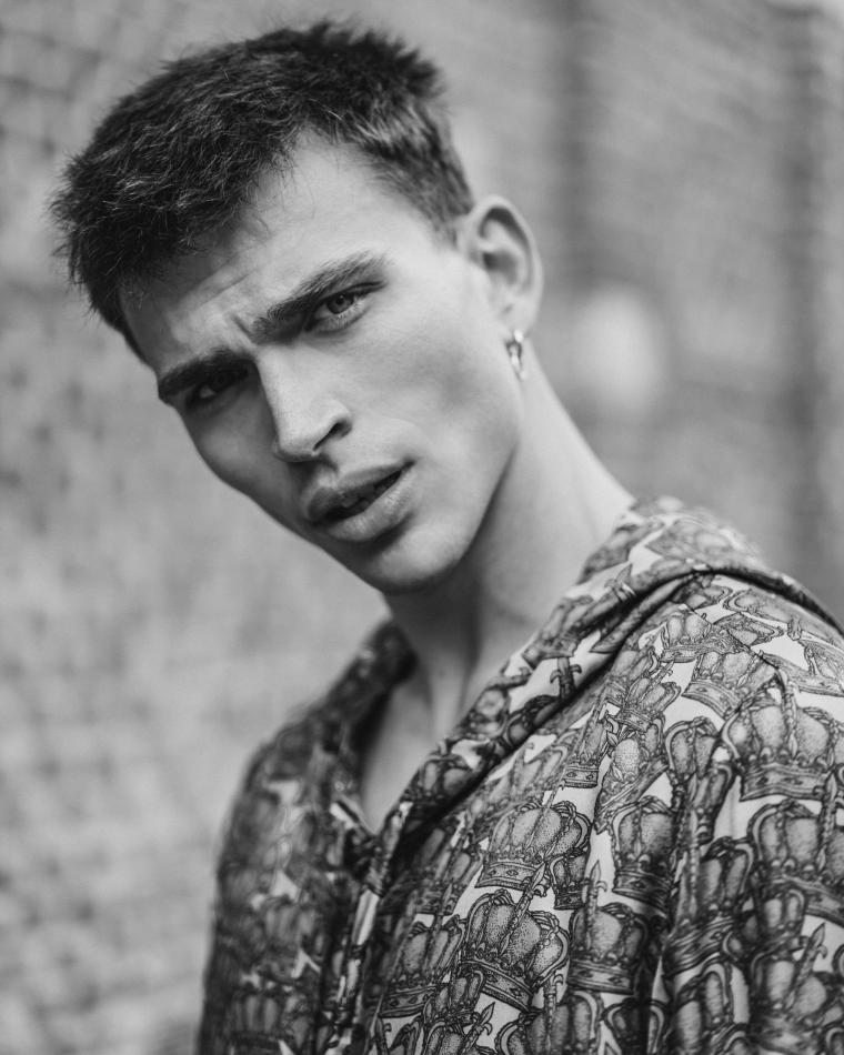 Panos Athanasiou - fashion model portfolio photo 4