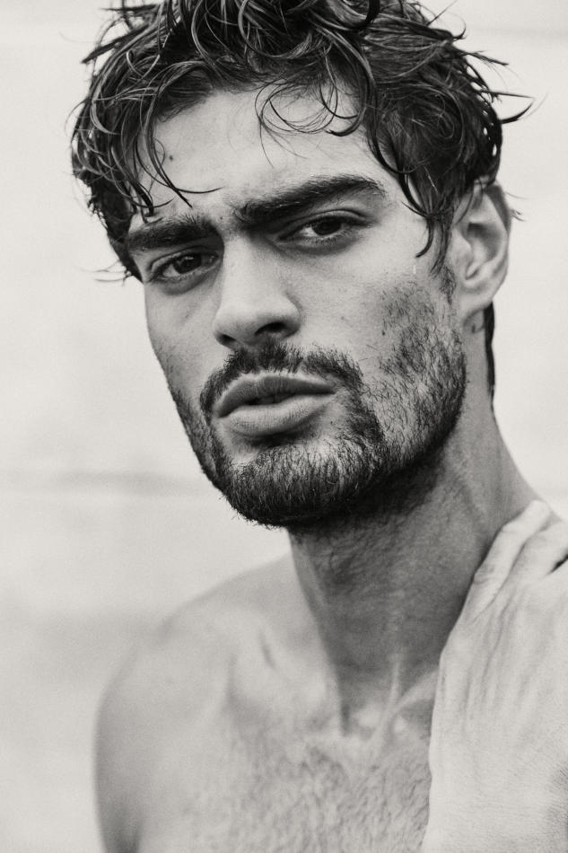 Iago Botelho - fashion model portfolio photo 18